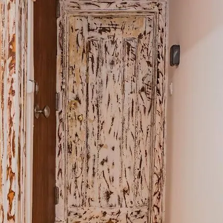 *alfama Inti * Apartmán